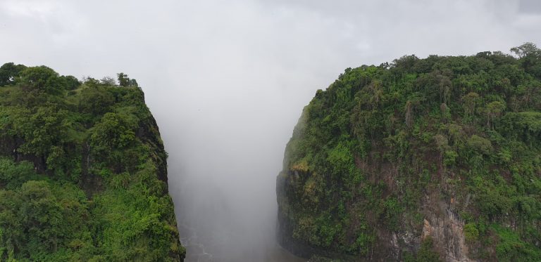 Zimbabwe, Zambia, Victoria Falls
